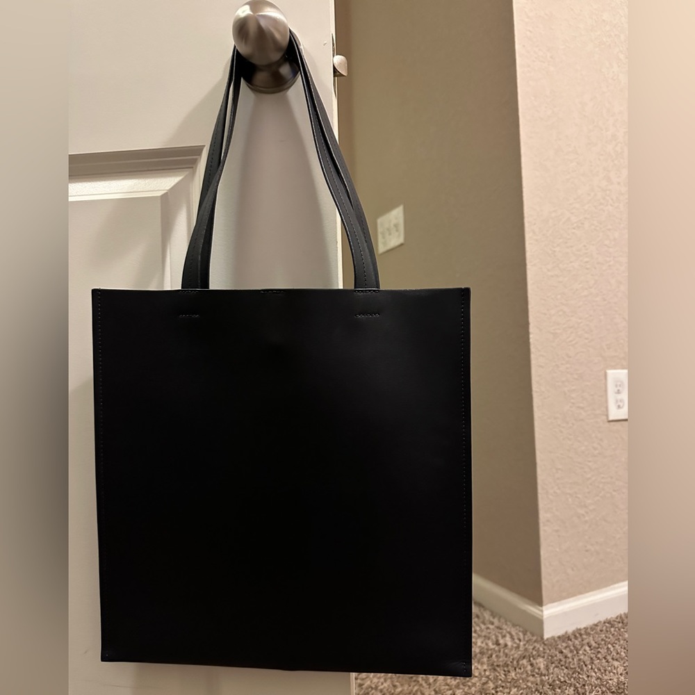 Everlane The Gallery Tote